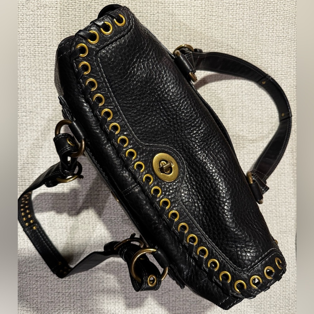 Coach Chelsea Abbey Satchel - Picture 4 of 9